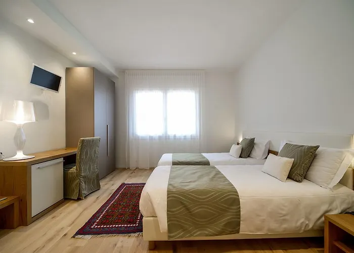 Ristorante Da Tullio 酒店 Tarzo